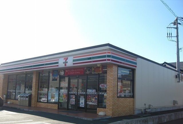 近くのセブンイレブン沼津西島町店まで500m（徒歩7分）