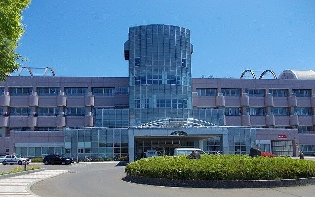 近くの秋田病院まで400m(徒歩5分)