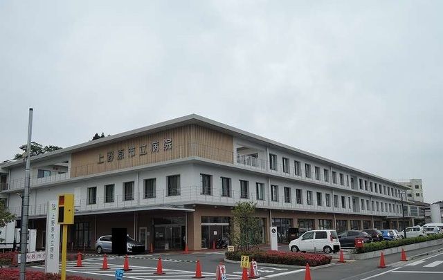 近くの上野原市立病院まで950m（徒歩12分）