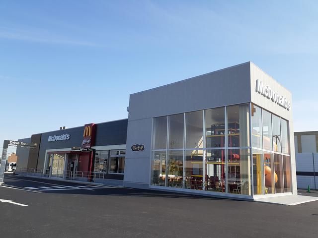 近くのマクドナルド上越店まで550m（徒歩7分）