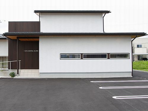 近くのいわた歯科クリニックまで550m（徒歩7分）