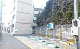 近くのコインパーキングまで341m（徒歩5分）