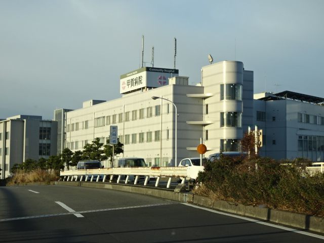 近くの病院まで1,700m（徒歩22分）