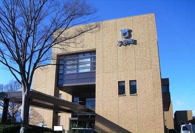 近くの大井町役場まで1,100m（徒歩14分）