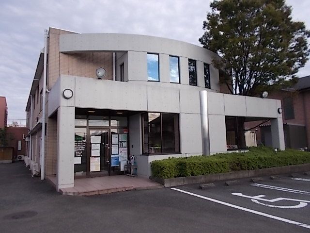 近くのくまざき内科病院まで40m（徒歩1分）