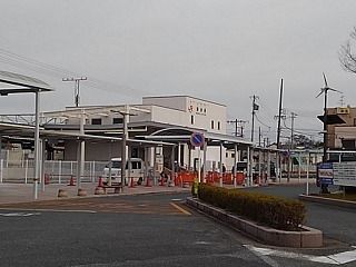 近くの鷲津駅まで1,000m（徒歩13分）