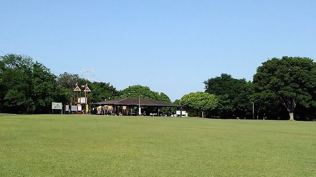 近くの加須はなさき公園まで2,000m（徒歩25分）
