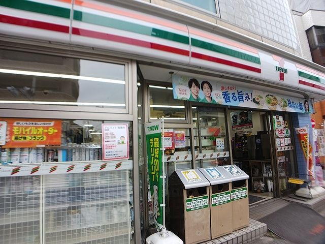 近くのセブンイレブンまで120m(徒歩2分)