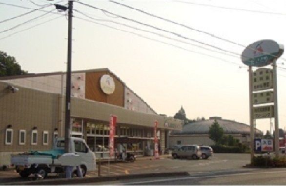 近くのAコープだいとう店まで300m(徒歩4分)