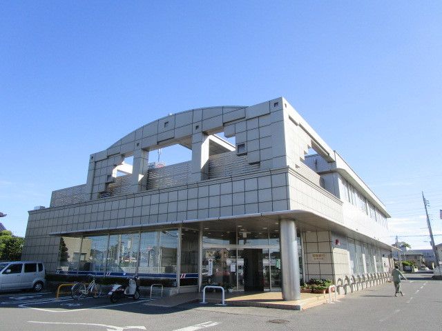 近くの常陽銀行佐和支店まで750m（徒歩10分）