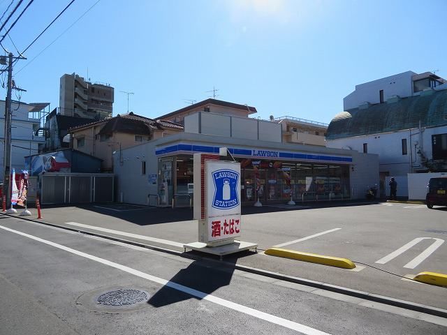 近くのローソンまで180m(徒歩3分)