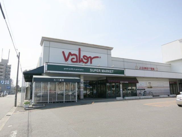 近くのバローまで600m（徒歩8分）