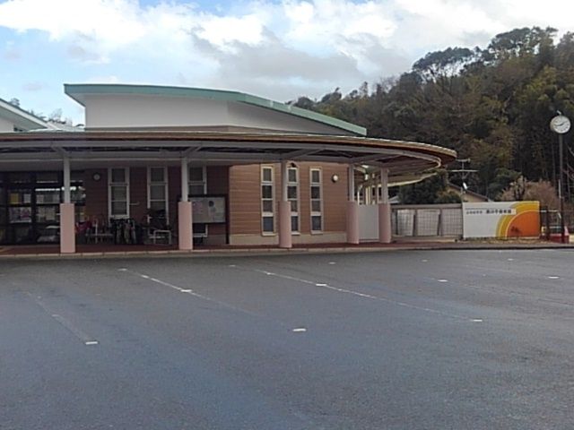 近くの風の子保育園まで860m（徒歩11分）