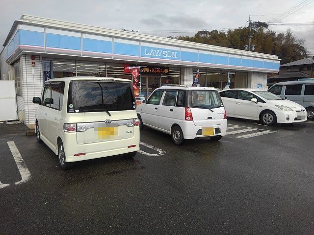 近くのローソンみやき中原橋店まで640m（徒歩8分）
