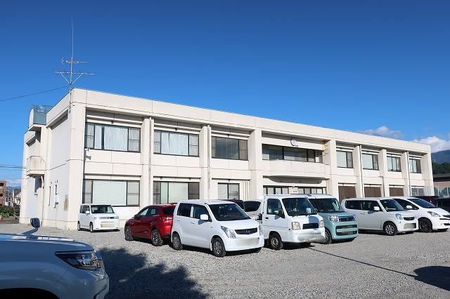 近くの飯田コアカレッジまで30m（徒歩1分）