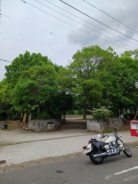 近くの公園まで600m（徒歩8分）