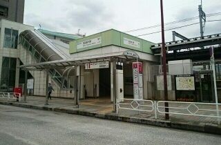近くの西武柳沢駅まで550m（徒歩7分）