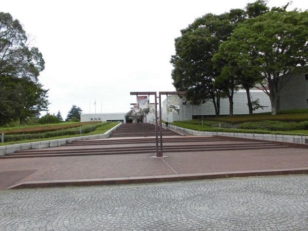 近くの歴史民俗博物館まで600m(徒歩8分)