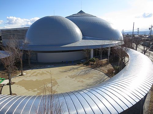 近くの佐久こども未来館まで2,200m（徒歩28分）