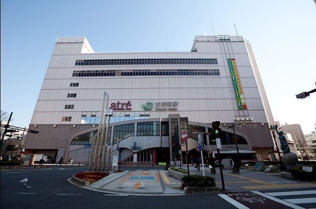 近くの大井町駅まで600m（徒歩8分）
