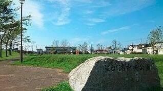 近くの星が浦中央公園まで850m(徒歩11分)