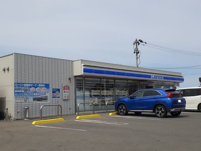 近くのローソン南相馬原町大木戸店まで500m（徒歩7分）