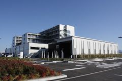 近くの加賀市医療センターまで6,200m（徒歩78分）