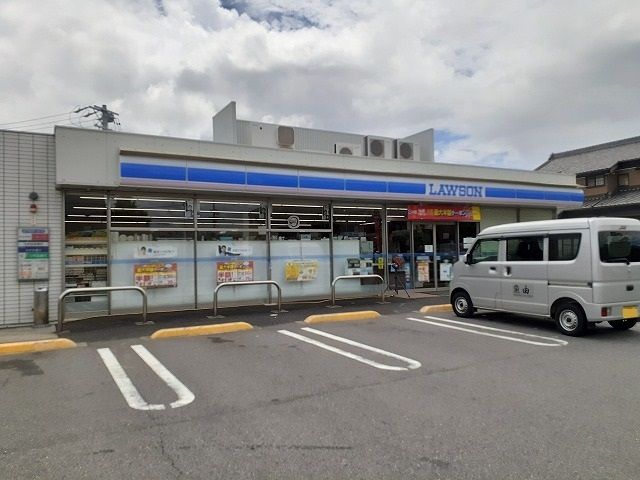 近くのローソン碧南入船町店まで518m（徒歩7分）