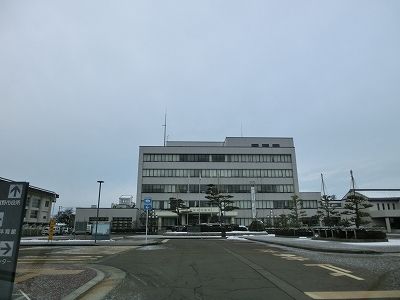 近くの阿賀野市役所まで650m（徒歩9分）
