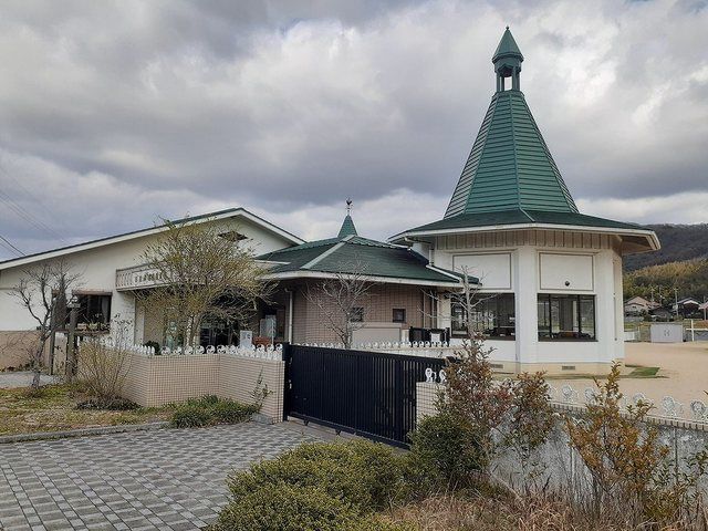近くの岡山市立彦崎保育園まで800m(徒歩10分)