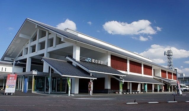 近くの駅まで2,000m（徒歩25分）