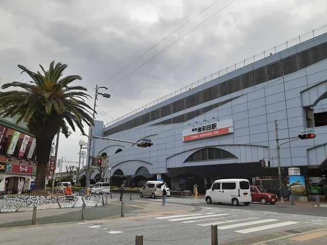 近くの南海本線岸和田駅様まで860m(徒歩11分)