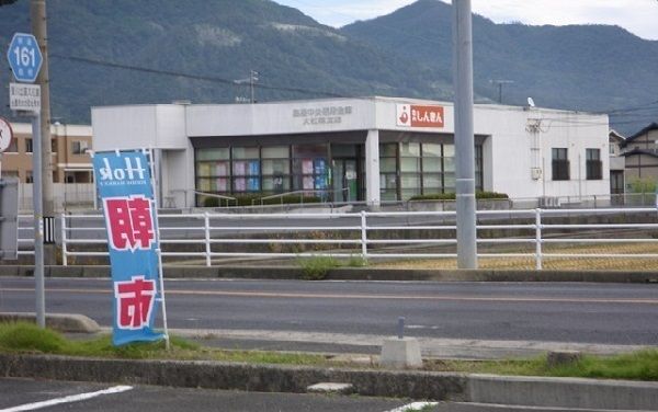 近くの島根中央信用金庫大社南支店まで1,500m（徒歩19分）