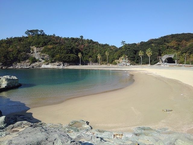 近くの浪早ビーチまで2,100m（徒歩27分）