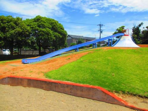 近くの西藤公園まで1,300m（徒歩17分）