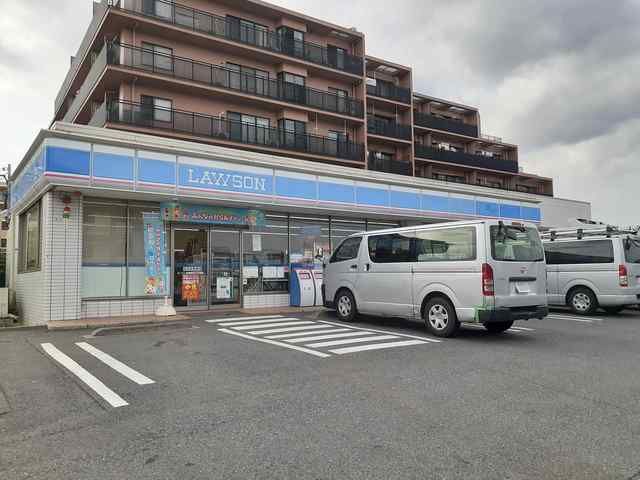 近くのローソン船橋西船六丁目店まで795m(徒歩10分)