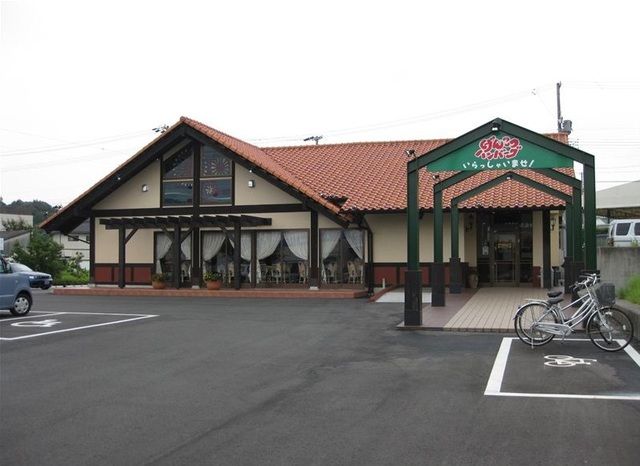近くのさわやか新居湖西店まで6,900m(徒歩87分)