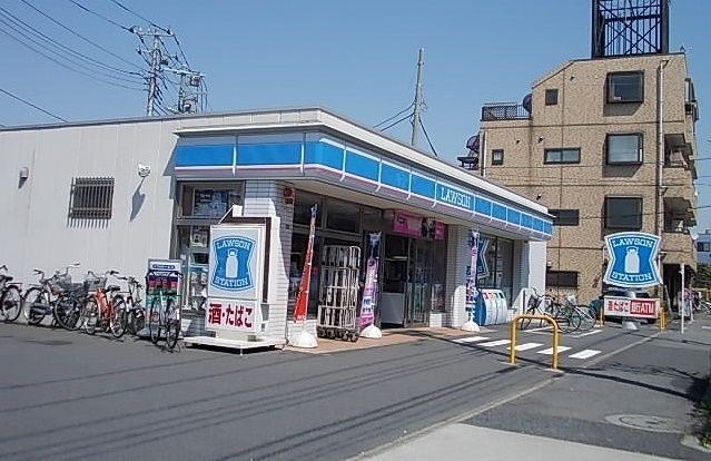 近くのローソンまで350m（徒歩5分）