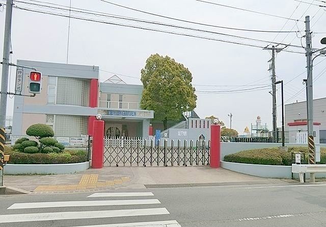 近くの厚木田園幼稚園まで500m(徒歩7分)