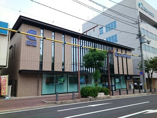 近くの京都信用金庫様まで1,000m(徒歩13分)