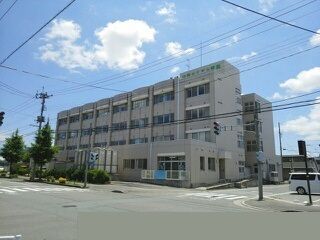 近くの山形ロイヤル病院まで1,800m（徒歩23分）