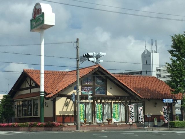 近くのさわやか有玉店まで500m（徒歩7分）