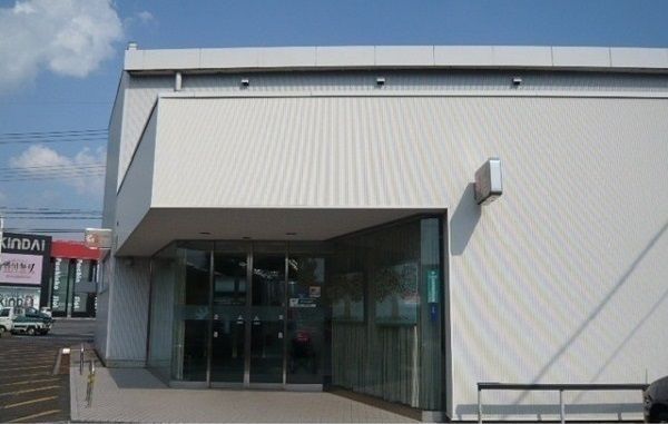 近くの山陰合同銀行津田支店まで1,000m（徒歩13分）