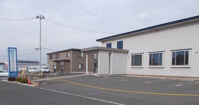 近くのみなとクリニックまで2,200m（徒歩28分）