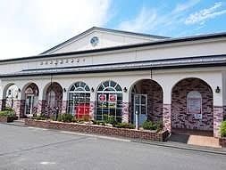 近くの国済寺天然温泉まで500m(徒歩7分)