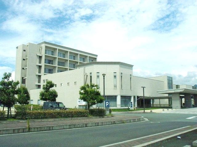 近くの田川市立病院まで900m（徒歩12分）