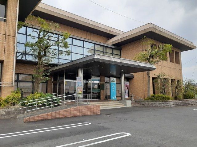近くのぎふ農協正木店まで200m(徒歩3分)