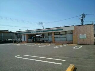 近くのローソンストア100東海加木屋まで640m(徒歩8分)
