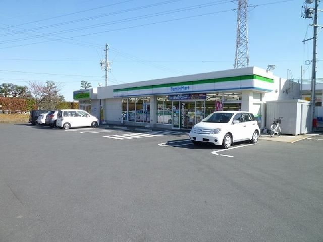 近くのファミリーマート浜松住吉店まで650m(徒歩9分)