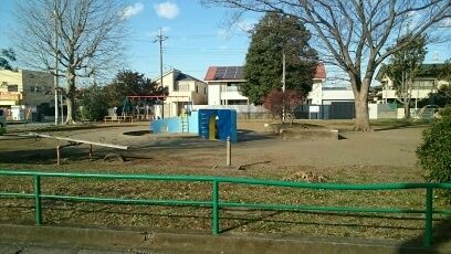 近くの公園まで350m（徒歩5分）